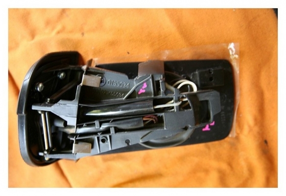 กระจกมองข้าง Benz C Class (W202)  แท้ของใหม่ค้างสต้อก