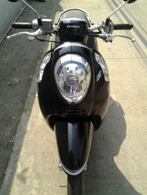 ขาย HONDA SCOOPY I ปี57 รถ 10 เดือน สภาพสวย เครื่องดี เล่มทะเบียนพร้อมโอนครับ ขาย HONDA SCOOPY I ปี57 รถ 10 เดือน สภาพสวย เครื่องดี เล่มทะเบียนพร้อมโอนครับ