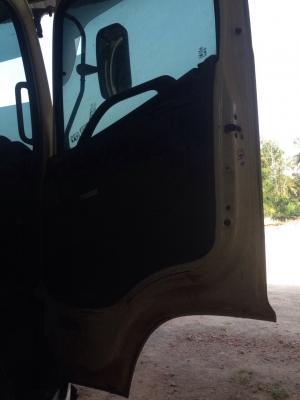 ขายรถ10ล้อดั้มพ์ HINO MEGA FM2PNPD เครื่อง 320 แรงม้า ปี 50 สนใจโทร 081-970-1072