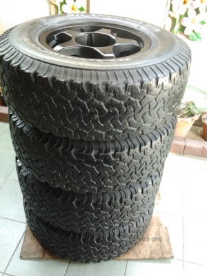 Max + BF All 265/75/16 สภาพดี พร้อมใช้งาน 1ชุด Max + BF All 265/75/16 สภาพดี พร้อมใช้งาน 1ชุด