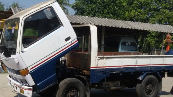 4ล้อกลางสวยถุกดี