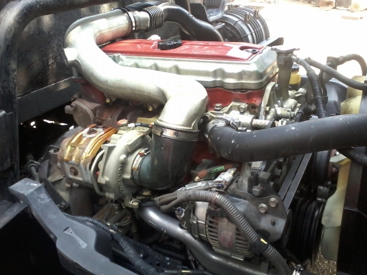 รถบรรทุก 6 ล้อกลา ติดต่อ 0810371003 รถบรรทุก 6 ล้อกลา ติดต่อ 0810371003