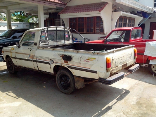 MAZDA, FAMILIA 1.3 เกียร์ธรรมดา ขาย27000ขับได้ เครื่องดีเงียบ
