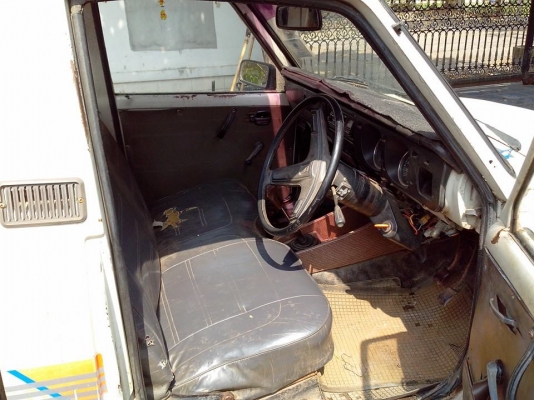 MAZDA, FAMILIA 1.3 เกียร์ธรรมดา ขาย27000ขับได้ เครื่องดีเงียบ