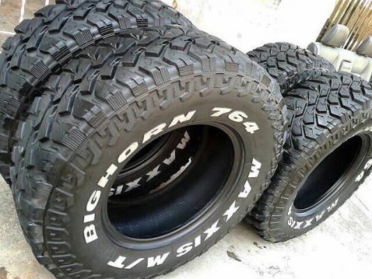 ขายยางMaxxis MT764ปี12 ดอกเซ็นต์กว่า