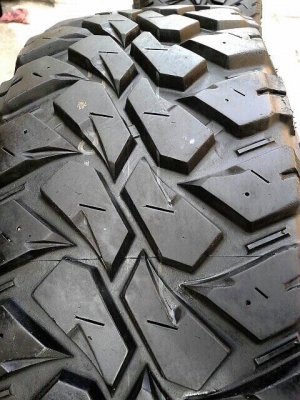 ขายยางMaxxis MT764ปี12 ดอกเซ็นต์กว่า