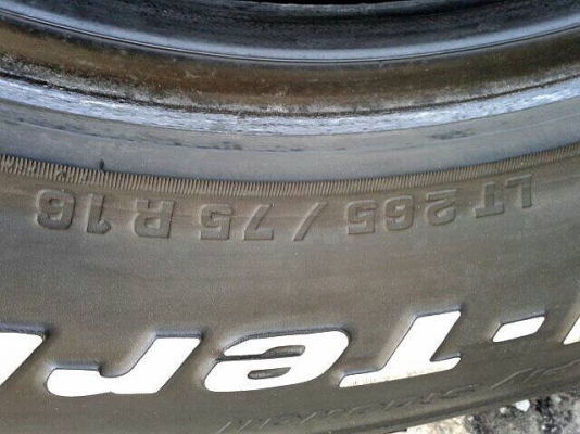 ขายยางBF All265/75/16ปี10 ดอกสวยไม่ปะไม่บั้ง