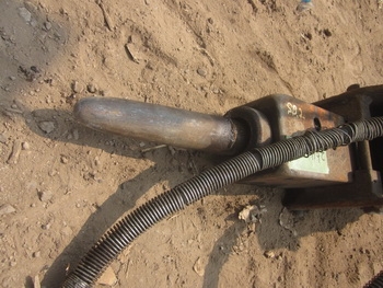 ขาย - หัวกระแทก เบรคเกอร์ beaker สำหรับ PC 20- 30 : TNB 02A  มือสองญี่ปุ่น