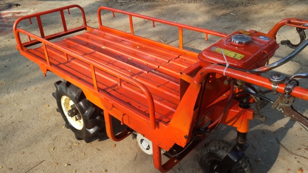 รถบรรทุกการเกษตรและก่อสร้าง  รหัส j -  25