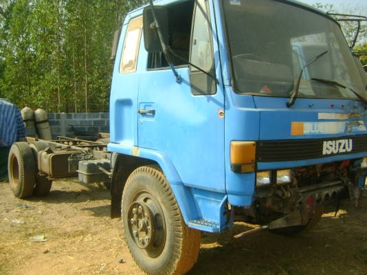 ( มี 3 คัน )หัวแชสชี  รอ็คกี้ อีชูชุ 6ฺBD1    165 แรง   ราคา 425,000