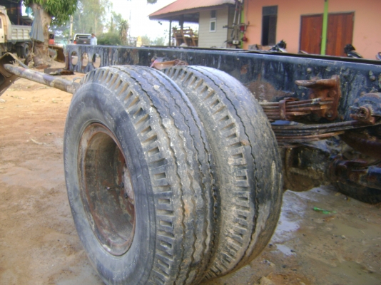 (หัวแชสชี  ) อีชูชุ  เครื่อง 195  แรง  รถตามภาพ  ราคา 430,000 บาท