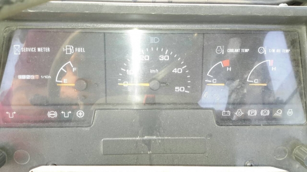 ขายรถตัก Komutsu WA 320-3 เก่านอก ขายรถตัก Komutsu WA 320-3 เก่านอก