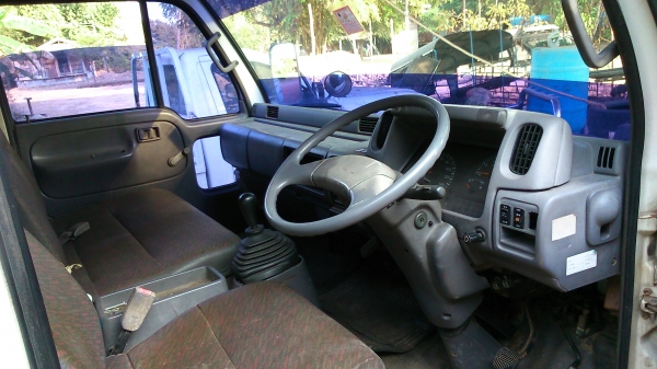 ์NISSAN-MGH40 เครื่อง100 ดีเซล ปี 85 ยกหัวได้