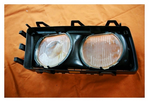 กระจกไฟหน้าซ้าย BMW 3 ซีรี่  E36 หยดน้ำ