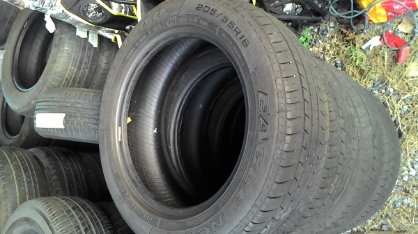 ขายยางเปอร์เซ็น ปลีก-ส่ง-เหมา ราคาถูก คุยได้ 0895161579 โอ