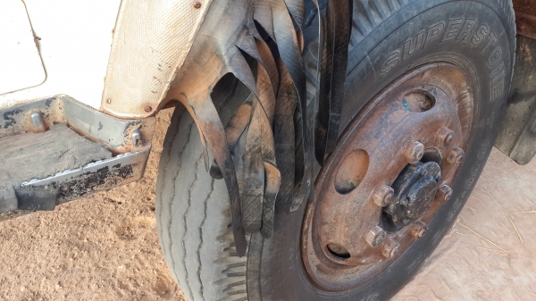 ขายด่วนไอ้หลงเบรคใหญ่สองเพลาดั้ม สภาพเก็บรายละเอียดนิดหน่อยสวยกริบๆราคาโทร0843923995