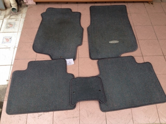 พรม civic ตัวนอกครบชุด5ชิ้นของเก่าญี่ปุ่นสภาพดี