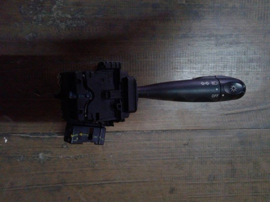 ขายอะไหล่โตโยต้าวีออสครับ  มีหลายรายการครับ ถูกๆๆ ครับ