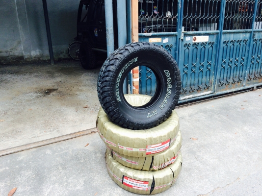 ขายยางมัดใหม่ค้างปีมี2ไซส์31x10.5R15และ265/75/16ถูกๆครับ