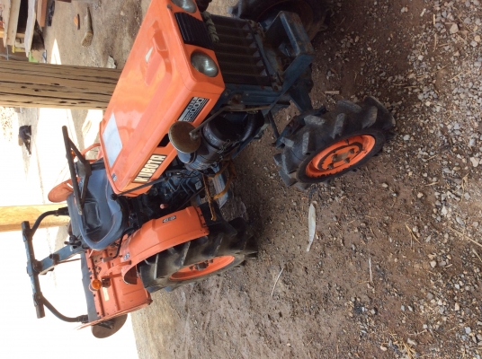 ขายรถไถKUBOTA B5000 ขายรถไถKUBOTA B5000