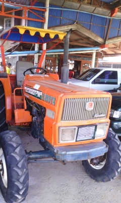 คูโบต้า ZL32020t-m มีผานพรวน สภาพดีพร้อมใช้ โทร 081-0745778 ลุงโหนกรับสาย