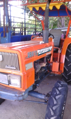 คูโบต้า ZL32020t-m มีผานพรวน สภาพดีพร้อมใช้ โทร 081-0745778 ลุงโหนกรับสาย