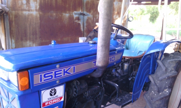 อิเซกิ 210 มีผานพรานติดรถ สภาพดีพร้อมใช้งาน โทร 081-0745778 ลุงโหนกรับสาย