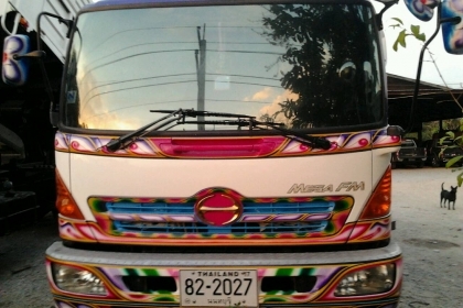 รถสิบล้อฮีโน่เมก้า2เพลา