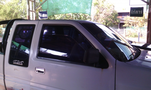 ขายอิซูซุแค็ปสภาพดี รถใช้มือเดียว โทร 081-0745778 ลุงโหนกรับสาย ขายอิซูซุแค็ปสภาพดี รถใช้มือเดียว โทร 081-0745778 ลุงโหนกรับสาย