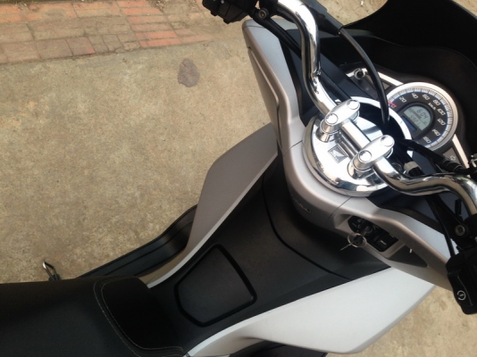 __PCX 150 รถ 5 เดือน วิ่ง 5,900โล สีเทา ฿ 68,000__