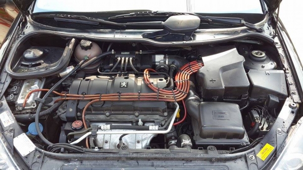 ขายรถ peugeot 206ccสีดำ (หลังคาแข็ง เปิดประทุนไฟฟ้า) เจ้าของรถขายเอง ++++++++