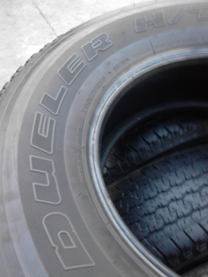 265/70R16 BRIDGE STONE DUELER H/T 840 มีชุด 4 เส้น  โทร.081-427-3941