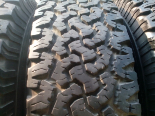 ขายยาง BF all 30/9.5/15 พร้อมแม็กJapan สวยๆครับ