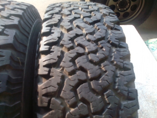 ขายยาง BF all 30/9.5/15 พร้อมแม็กJapan สวยๆครับ