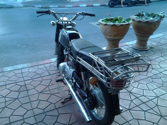 ขายซูซูกิk125มีทะเบียนภาษีเต็มสนใจติดต่อสรกฤช091-8892274    086-0767308