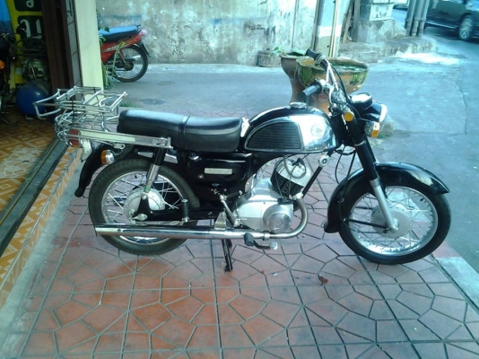 ขายซูซูกิk125มีทะเบียนภาษีเต็มสนใจติดต่อสรกฤช091-8892274    086-0767308