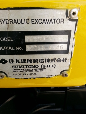 ขายรถขุด SUMITOMO SH200-3  ติดต่อ081-3194528