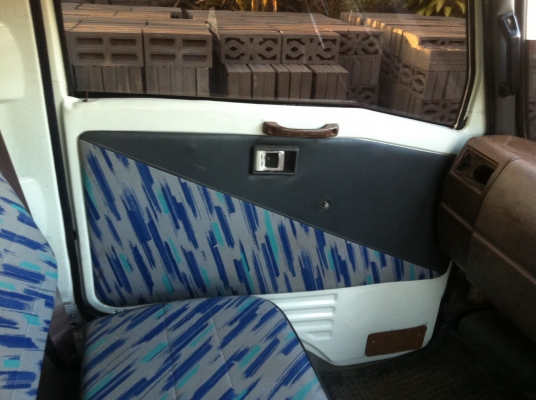ขายรถหกล้อดั้มFB117 HINO