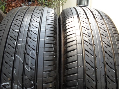 ขายยาง DUNLOP SP LT37 ปี13(1คู่) 215-65-16 ราคา 2,600