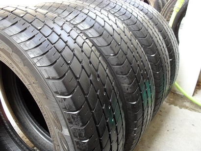 ขายยาง DUNLOP SP SPORT 2030 ปี13(1ชุด) 185-60-15 ราคา 3,200 ขายยาง DUNLOP SP SPORT 2030 ปี13(1ชุด) 185-60-15 ราคา 3,200