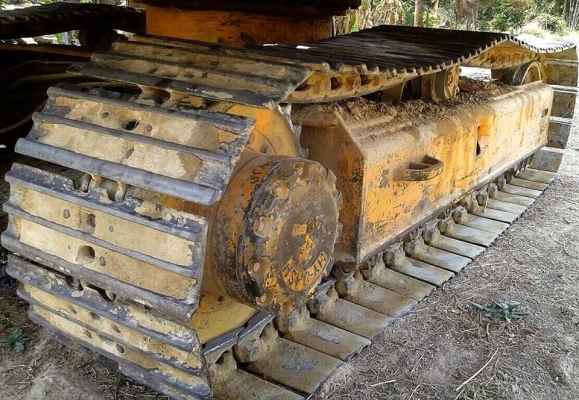 **340,000 บ.ต่อรอง///PC100-2**ขาย PC100-2 แบคโฮ เดิมบาง KOMATSU PC100-2 S.No.13683 เครื่องเดิม ปั้มเดิม เครื่องKOMATSU 4D1052-4สูบ เครื่องดีแห้งดี แน่น แรง ปั้มดี แรงดี บูมอาร์มดี บุ้งกี๋ดี ยังหนาครับ เอวดีแน่นดี ไม่แตก ไม่ร้าว ช่วงล่าง70-80\% โซ่ดียัง **340,000 บ.ต่อรอง///PC100-2**ขาย PC100-2 แบคโฮ เดิมบาง KOMATSU PC100-2 S.No.13683 เครื่องเดิม ปั้มเดิม เครื่องKOMATSU 4D1052-4สูบ เครื่องดีแห้งดี แน่น แรง ปั้มดี แรงดี บูมอาร์มดี บุ้งกี๋ดี ยังหนาครับ เอวดีแน่นดี ไม่แตก ไม่ร้าว ช่วงล่าง70-80\% โซ่ดียัง