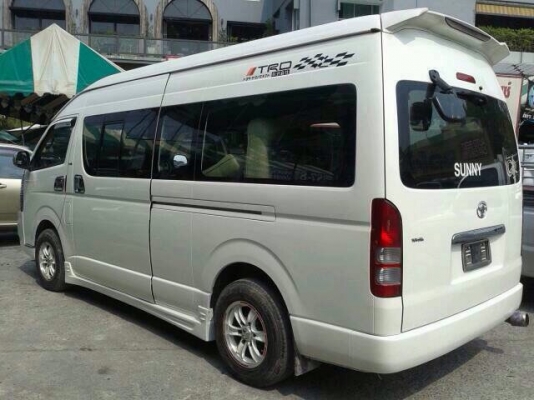 ขายรตู้ TOYOTA COMMUTER D4D หลังคาสุงปี2008ดีเชลล์ราคา 689,000 บาท สวยมากเบาะหนังสี่แถว มีทีวีพร้อมโทร 0922726669 ตันหยงค่ะ