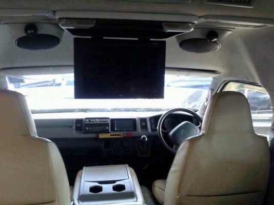 ขายรตู้ TOYOTA COMMUTER D4D หลังคาสุงปี2008ดีเชลล์ราคา 689,000 บาท สวยมากเบาะหนังสี่แถว มีทีวีพร้อมโทร 0922726669 ตันหยงค่ะ