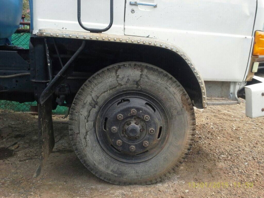 รับซื้อ-ขาย,รถหกล้อบรรทุกนํา,,และรถ ซากๆ- ทุกชนิด สวยๆ,,โทรเลย 098-6474222