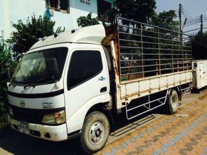 hino dutro 420  ปี04
