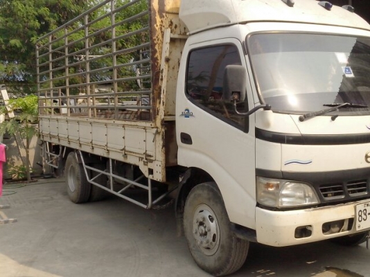 hino dutro 420  ปี04