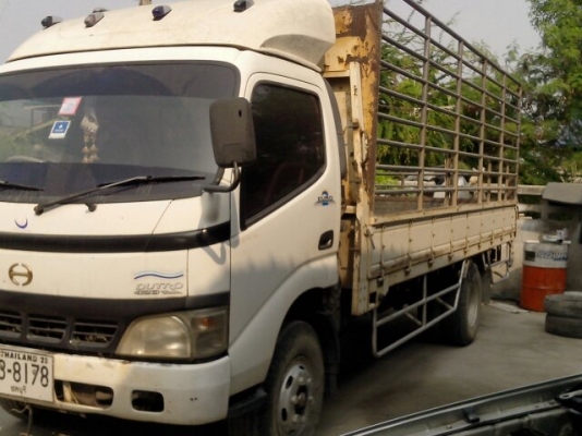 hino dutro 420  ปี04