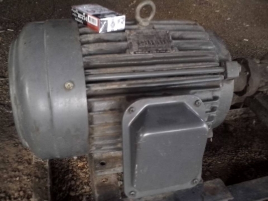 ,มอเตอร์ขนาด10 แรงไฟสามเฟส สภาพใช้งานได้เลย ขายกันถูกๆ12000 บาท