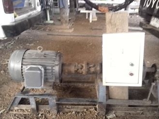 ,มอเตอร์ขนาด10 แรงไฟสามเฟส สภาพใช้งานได้เลย ขายกันถูกๆ12000 บาท