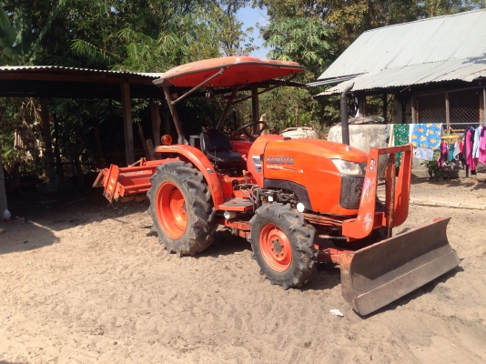 ขายรถไถ KUBOTA L3608 มีภาพวีดีโอ อายุการใช้งาน 1,085 ชั่วโมง พร้อมอุปกรณ์ 3 รายการ ผานดันหน้า โรตารี